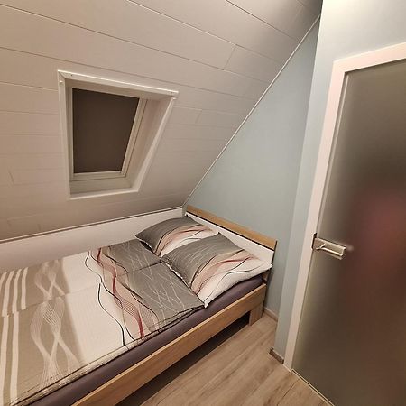 Ferienhaus Saaleblick Wettin Экстерьер фото