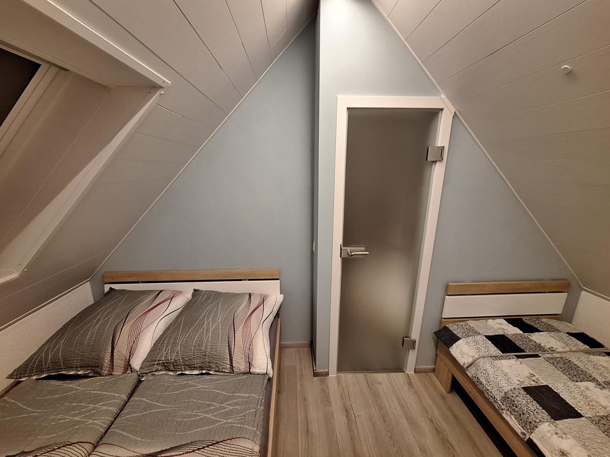 Ferienhaus Saaleblick Wettin Экстерьер фото